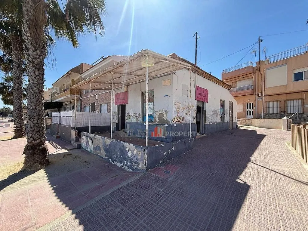Exterior - Casa con terraza en primera línea de playa en Los Alcázares