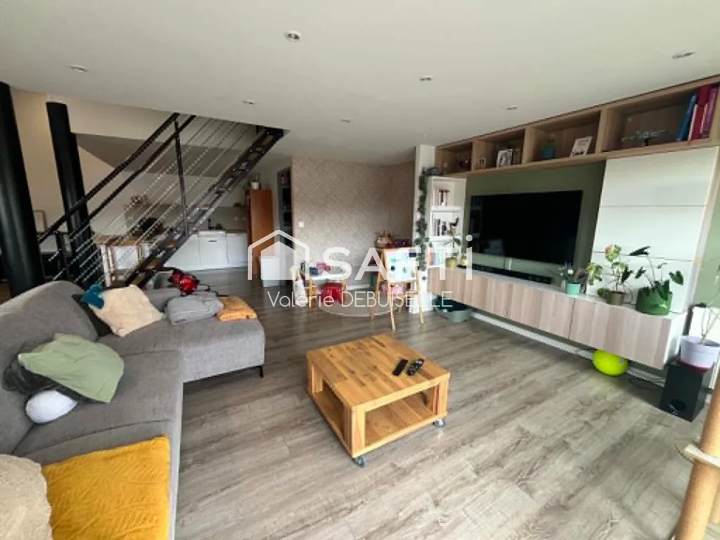 Living Room - Loft with Industrial Style in Annequin