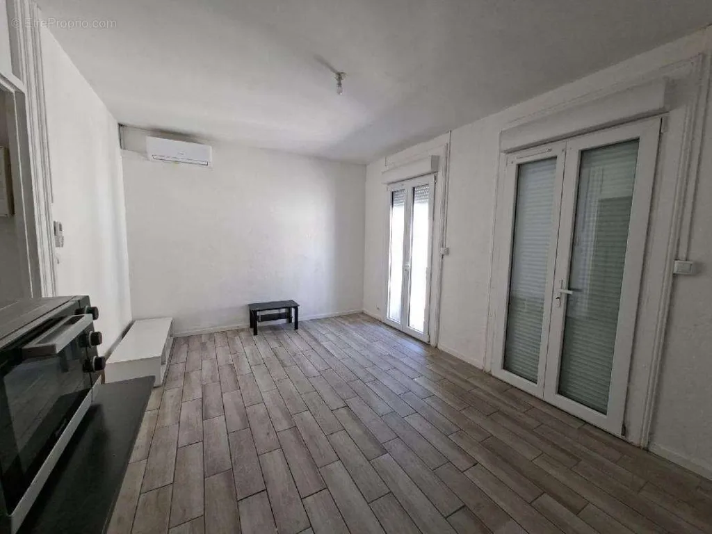 Séjour - Appartement de 1860 avec Climatisation à Béziers