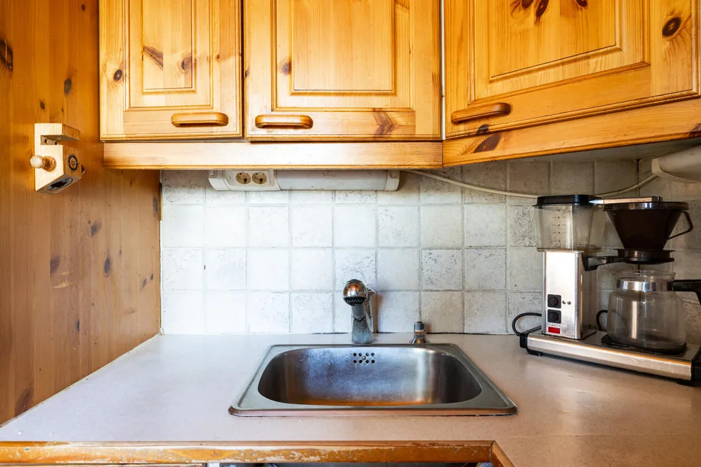 Cuisine - Cottage with Private Beach in Ylöjärvi