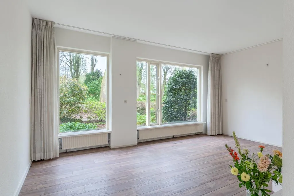 Bien 6 pièces à Barendrecht