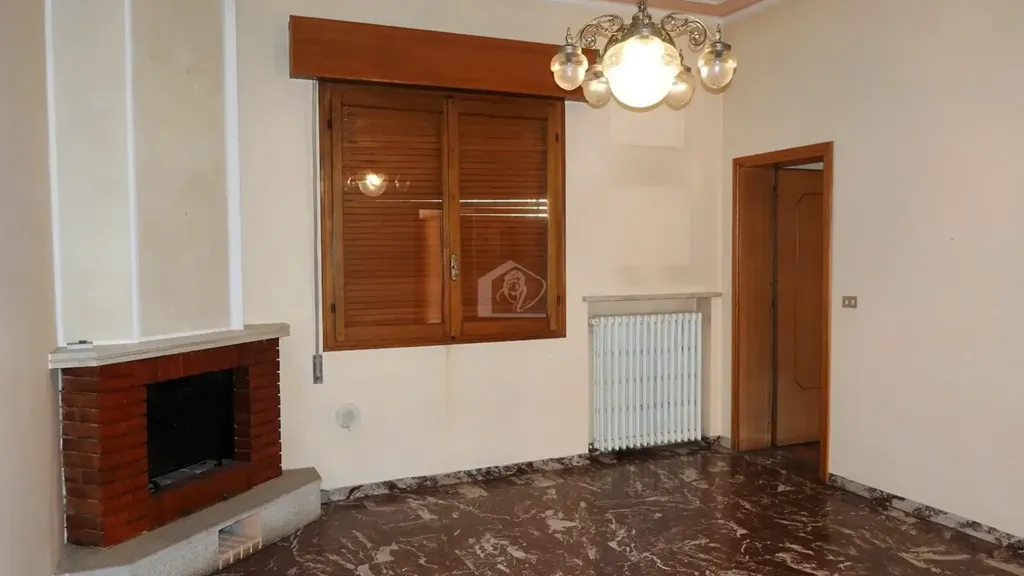Séjour - Independent Villa with Garden in Suzzara