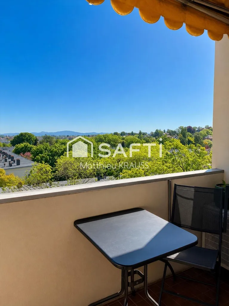 Rõdu - Bright Apartment with Vosges View in Rebberg