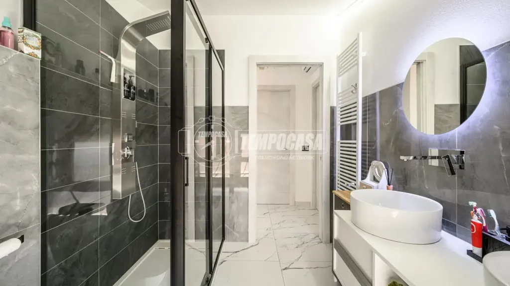 Vannitoad - Panoramic Apartment with Garage in Vignola