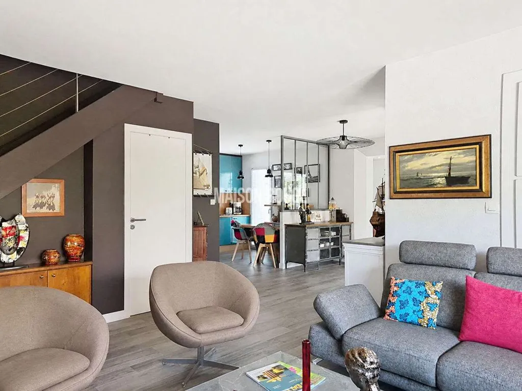 Séjour - Maison de Luxe avec Piscine à Ploueren