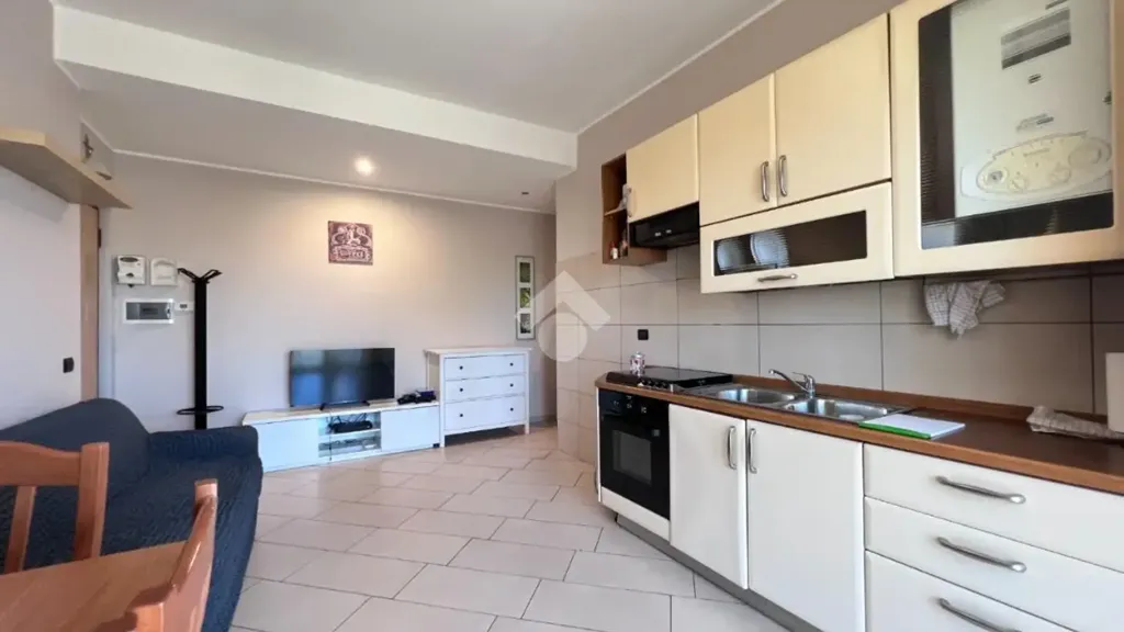 Cucina - Rustic Trilocale with Balcony in Cambiago