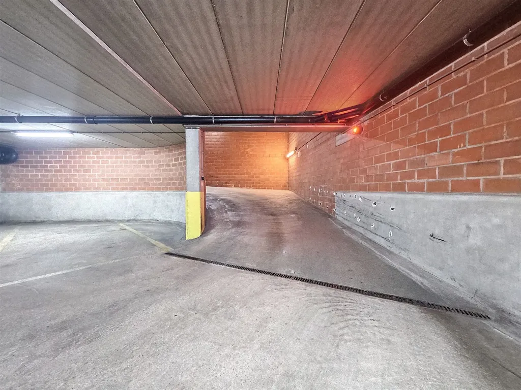 Garaaž - Luxury Penthouse with Parking in Antwerp Centre