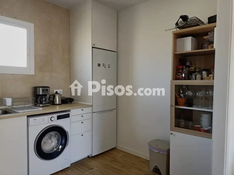 3 magamistoaga korter asukohas ES