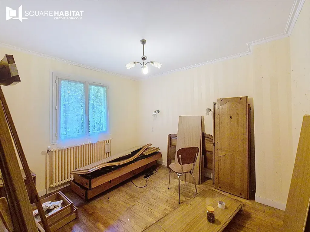 Maison 6 pièces à Gomene