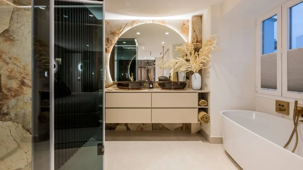 Vannitoad - Luxury Flat with Sea View in Marbella