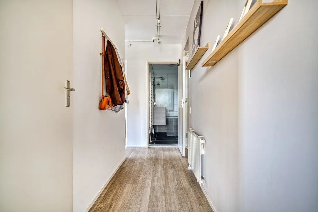 hallway_entrance