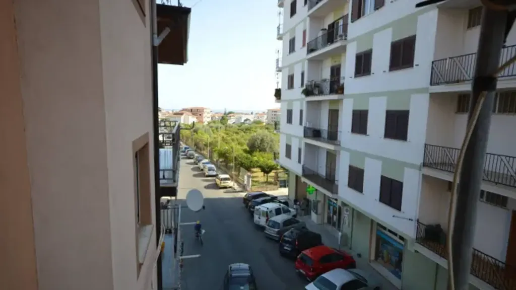 Rõdu - Spacious Apartment with Balcony in Crosia