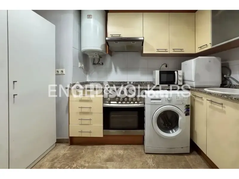 Köök - Apartment with Garage in Russafa–Eixample, Valencia