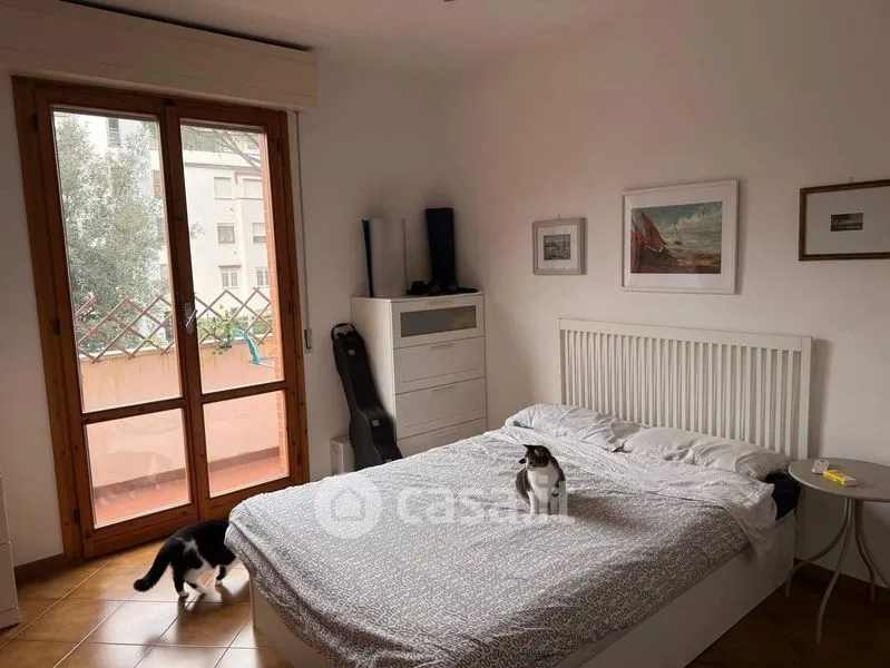 Chambres - Spacious 5-Room Apartment with Balcony in Pisa
