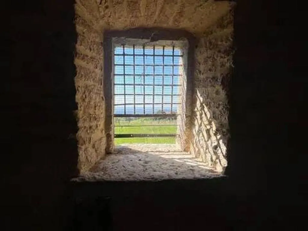 Zimmer - Historic Tower House with Vineyard in Negrar
