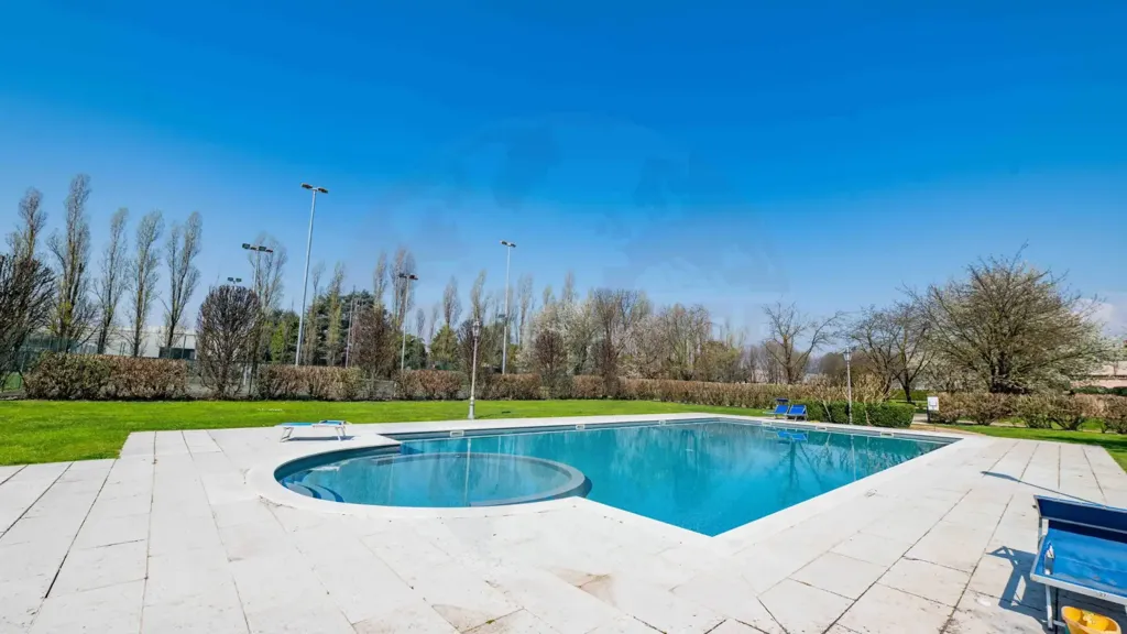 Bassein - Duplex in Exclusive Residence, Castegnato