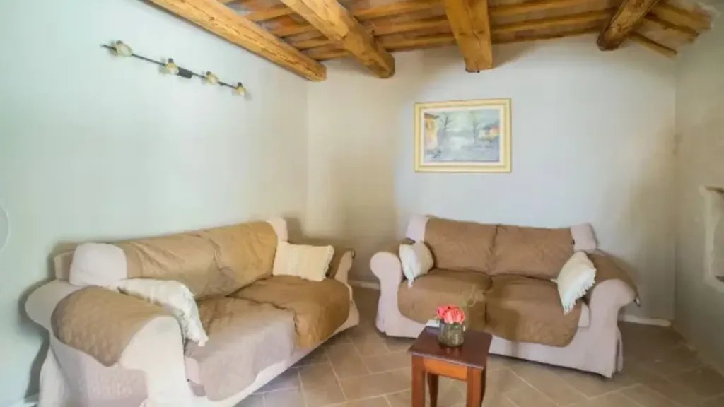 Elutuba - Restored Rustico with Terrace in San Ginesio