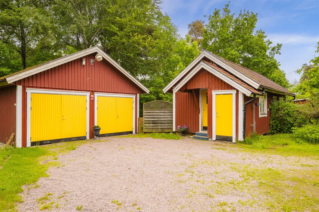 Välivaade - Charming Property with Development Potential near Kinnekulle