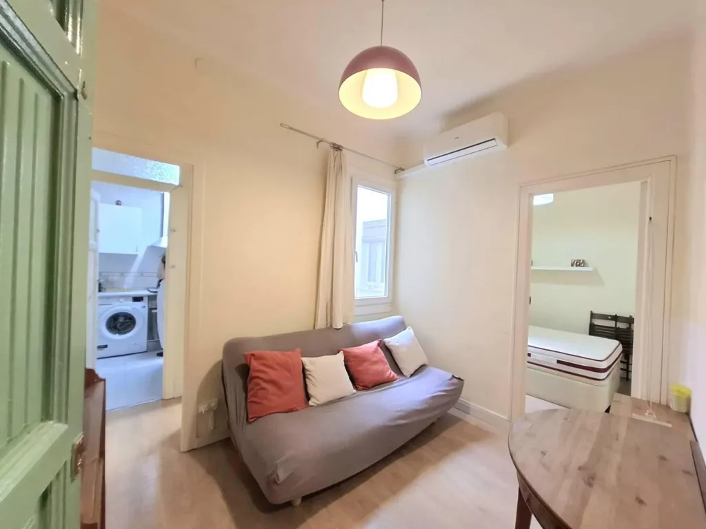 Séjour - Furnished Flat in University-Malasaña, Madrid