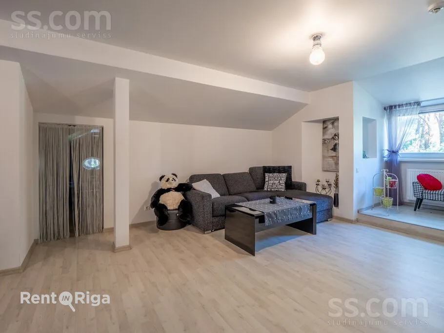Maison 5 pièces à Rīga