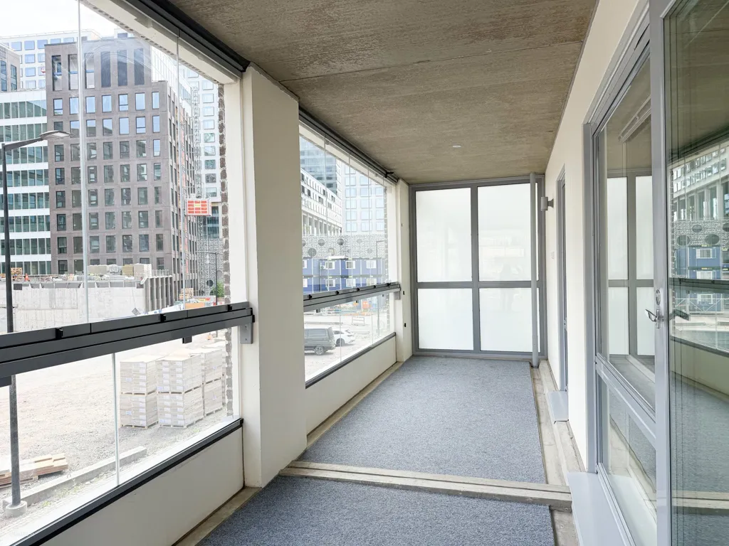 Esik - Modern Flat with Balcony in Pasila, Helsinki