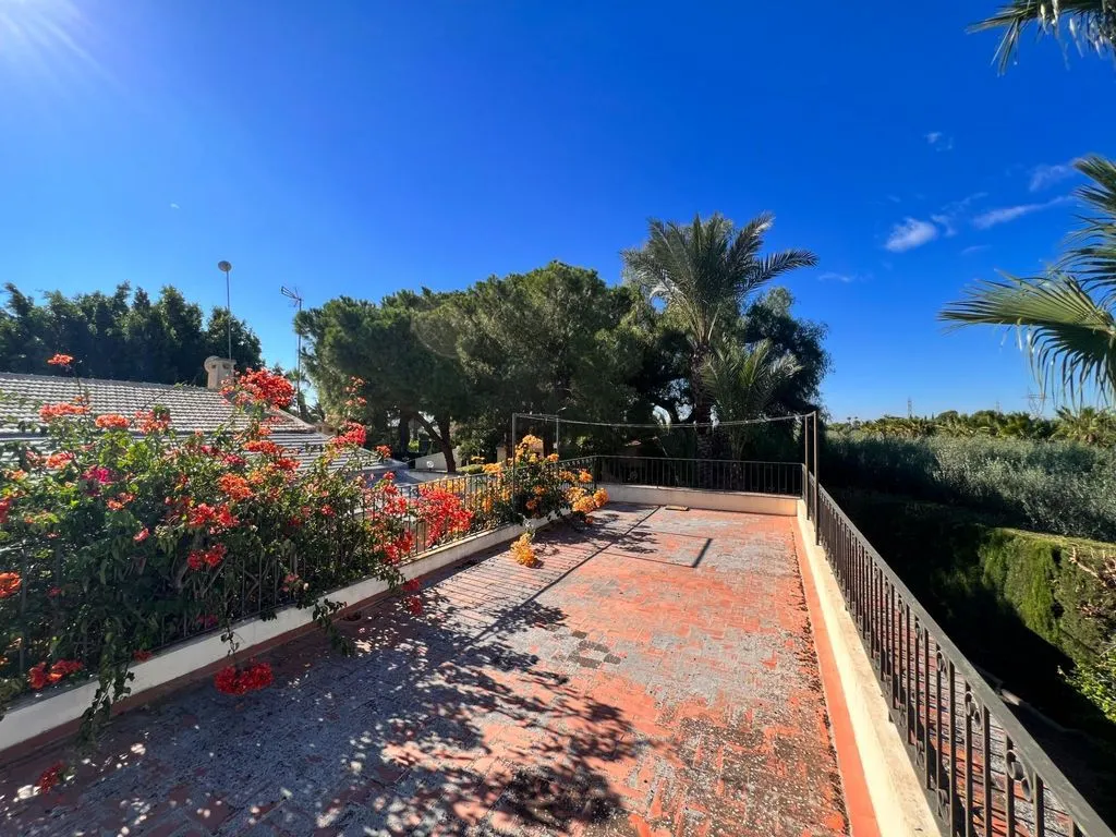 Terrass - Detached House with Pool in Elche