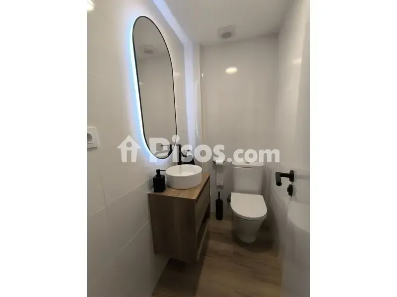 Salles de bain - Student-Friendly Flat with Terrace in Moncada
