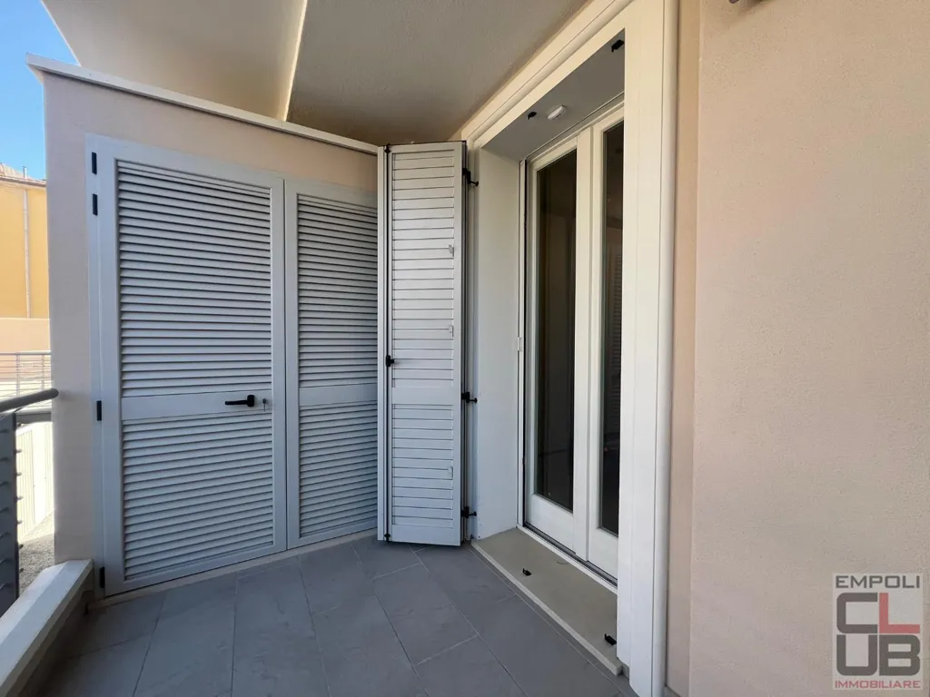 Rõdu - Privately Leased Apartment with Terrace in Empoli