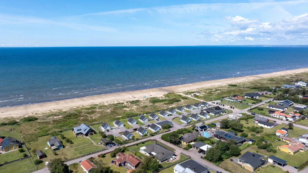 Vue aérienne - Strandfront Property with Development Potential in Mellbystrand