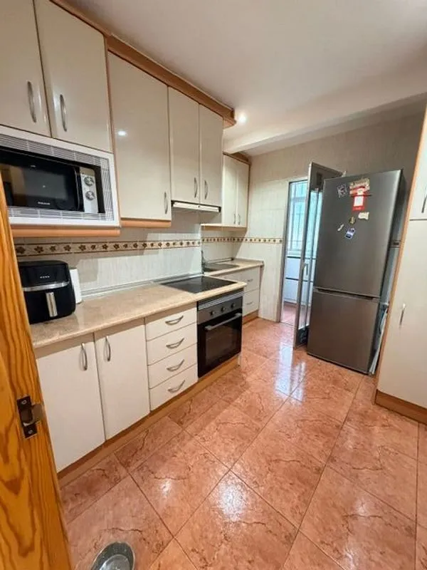 Cuisine - Flat with Terrace in El Naranjo, Fuenlabrada