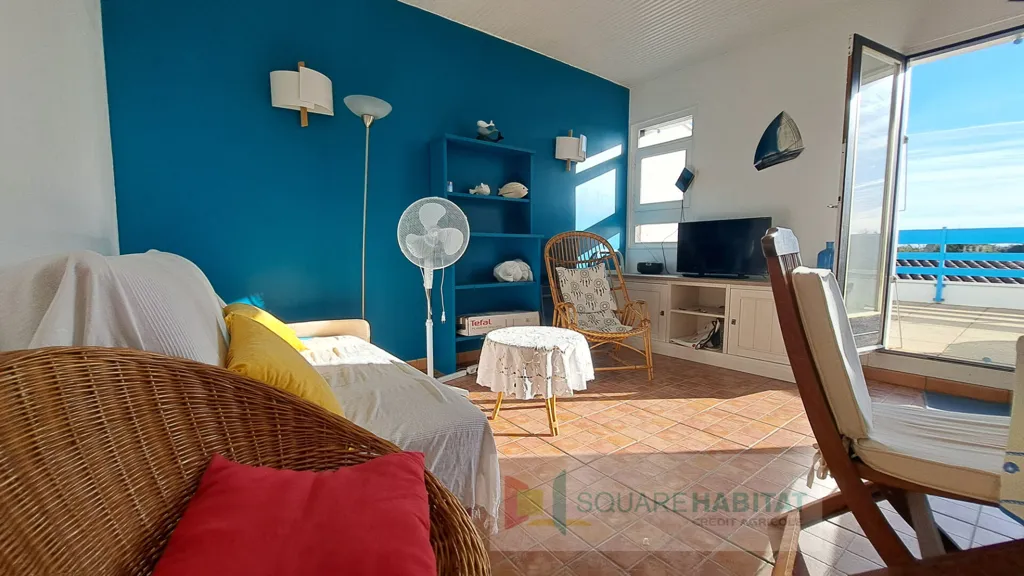 Terraza - 3-Bed Apartment with Sea View in Saint Palais-sur-Mer