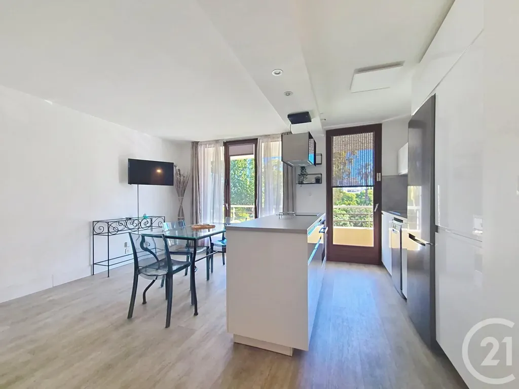 Köök - T2 Apartment with Sea View in Fréjus Plage