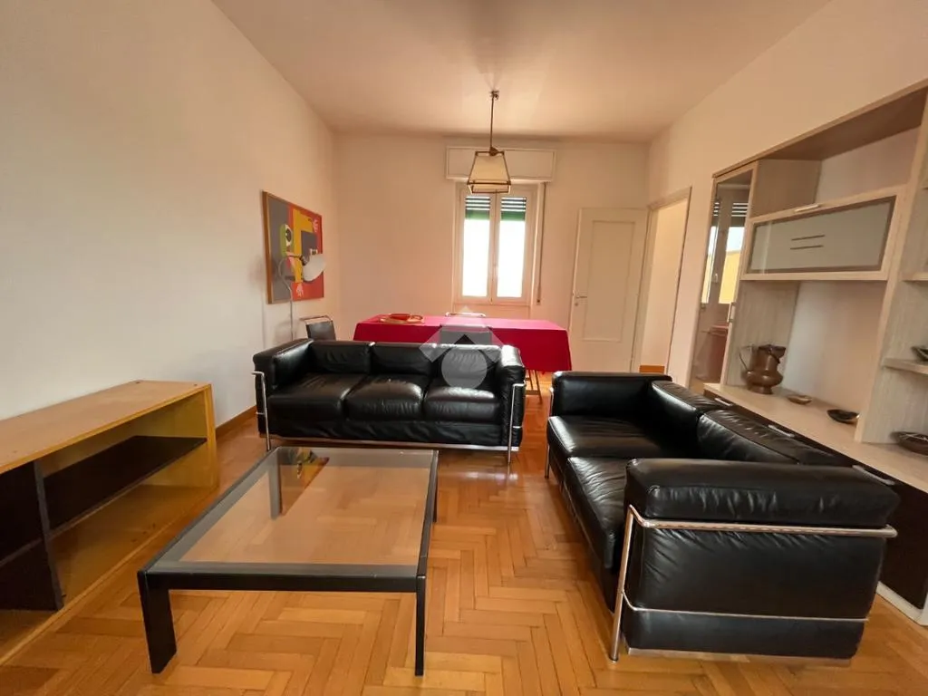 Séjour - Trilocale with Terrace in Pavia