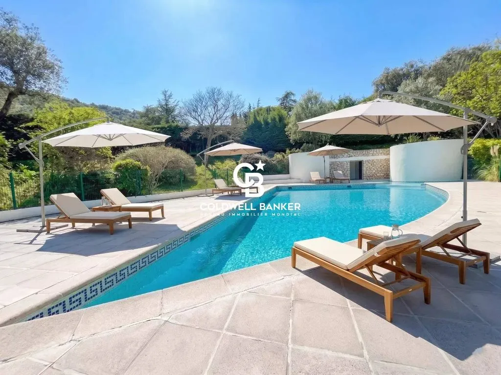 Bassein - Luxury Apartment with Pool in Èze
