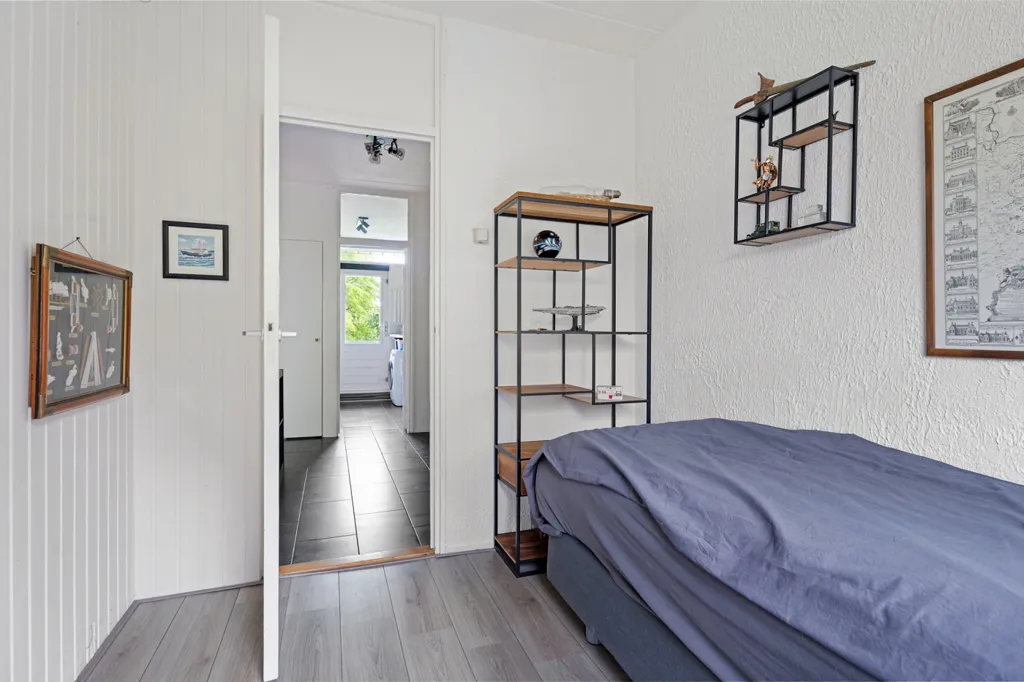 Bedrooms - 3-Bedroom Apartment with Balcony in Assen