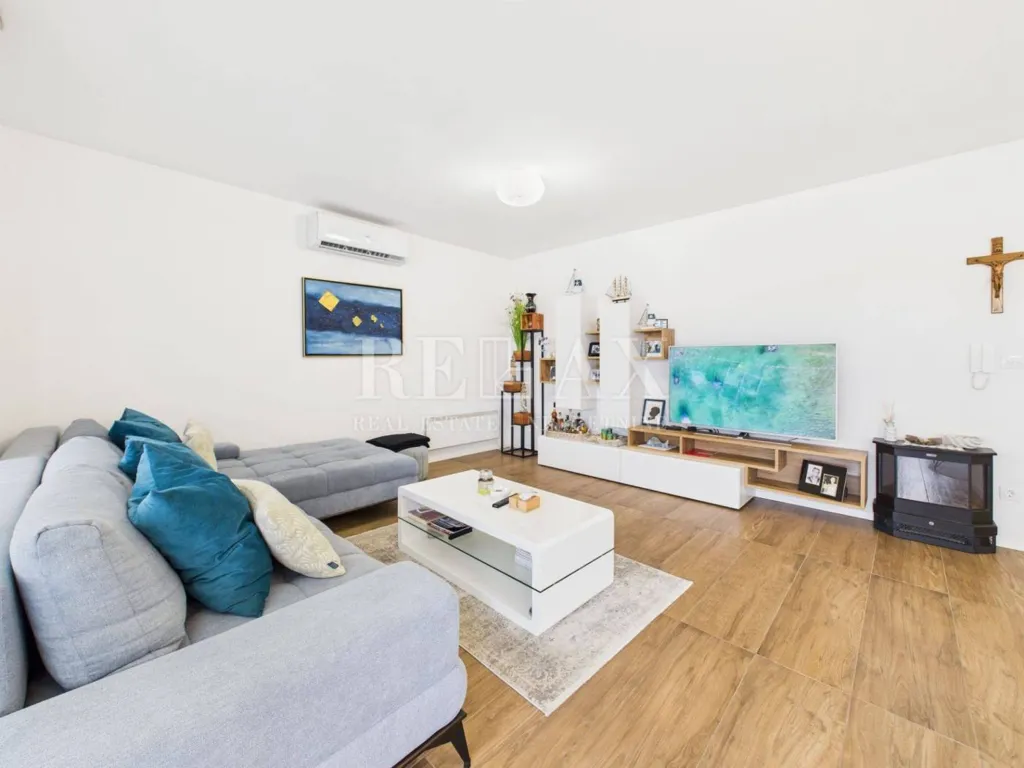 Séjour - Two Apartments with Sea View in Crikvenica