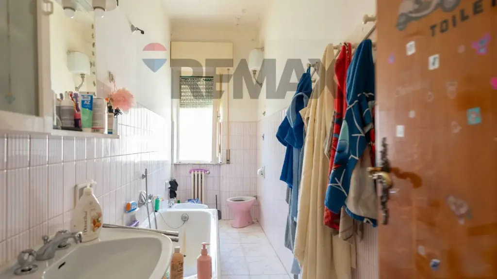 Salles de bain - Independent House with Panoramic View in Cupramontana