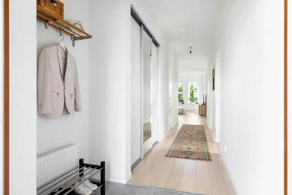 Ingresso - Modern Flat with Balcony in Skedala