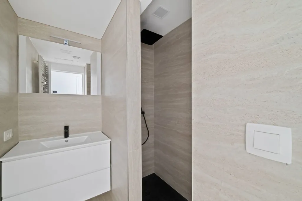 Bagni - Penthouse with Sea View in Ostend