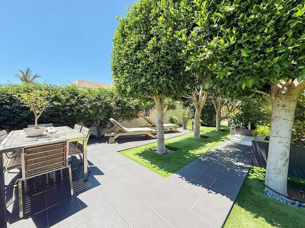 Garden - Villa with Pool and Terrace in Águilas
