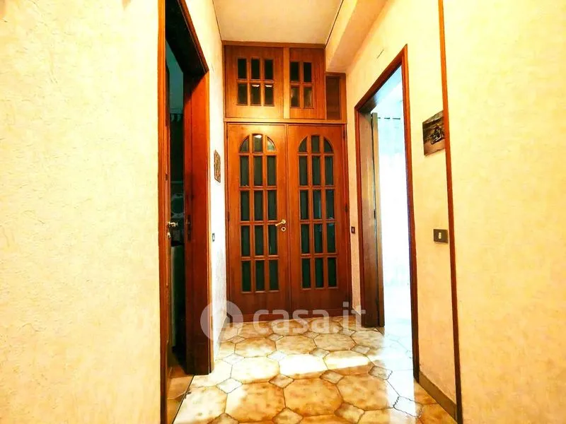 Esik - Semi-detached Apartment with Balcony in Misterbianco