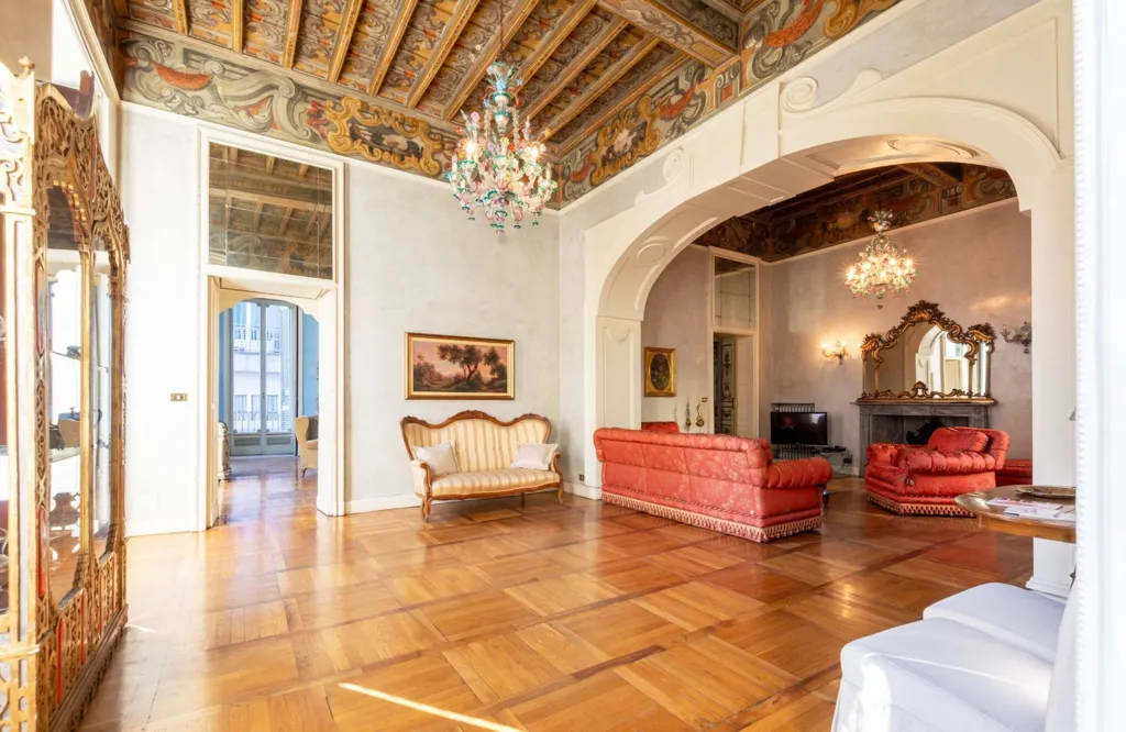 Elutuba - Historic Apartment with Soppalco in Torino