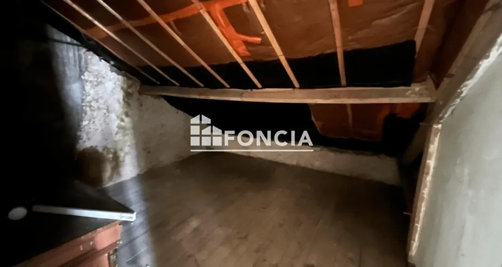 Rooms - House with Potential near Connerré Centre