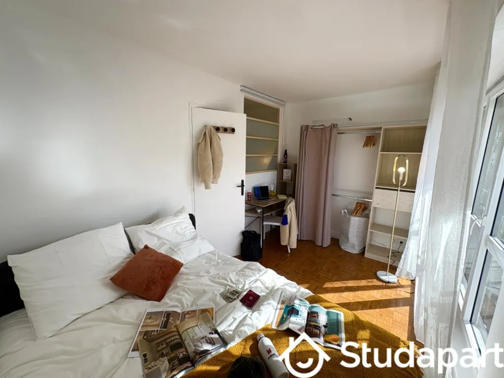 Magamistoad - Room in 3-Bed Colocation with Ascensor in Paris