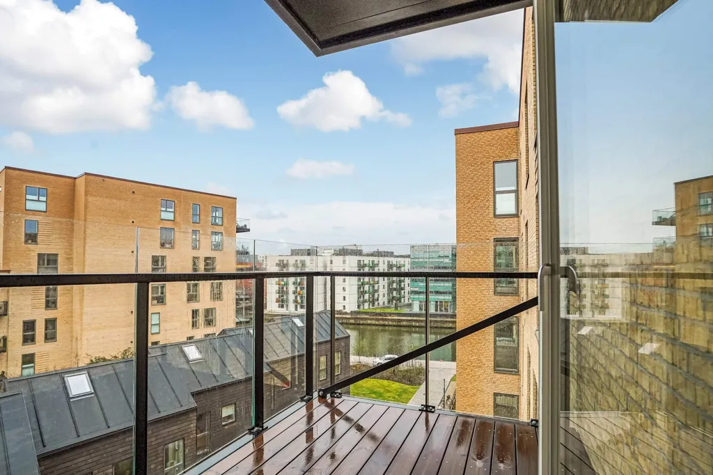 Rõdu - 1-Bedroom Flat with Balcony in Odense C