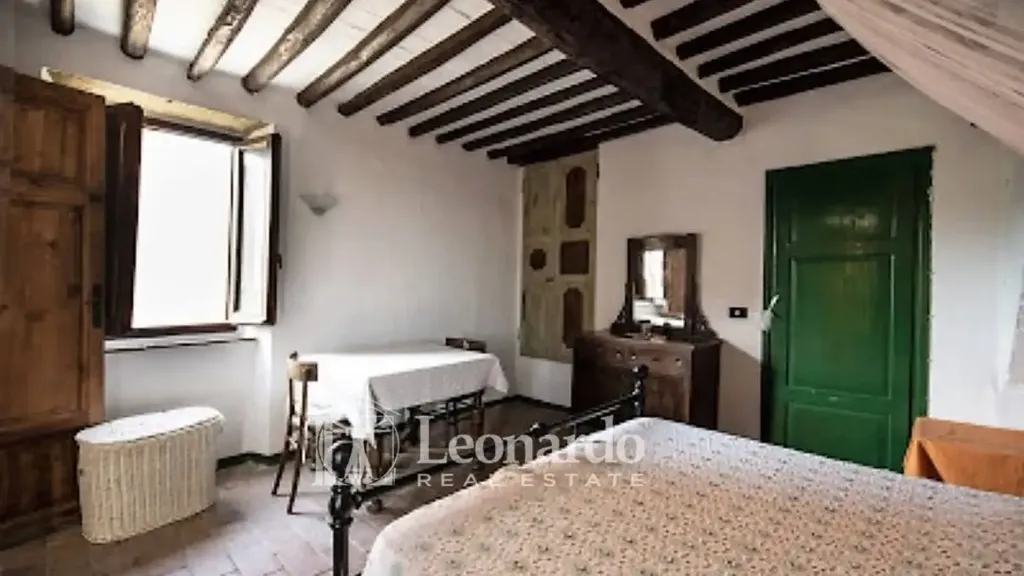 Bedrooms - Rustic Terraced House with Sea View in Massarosa