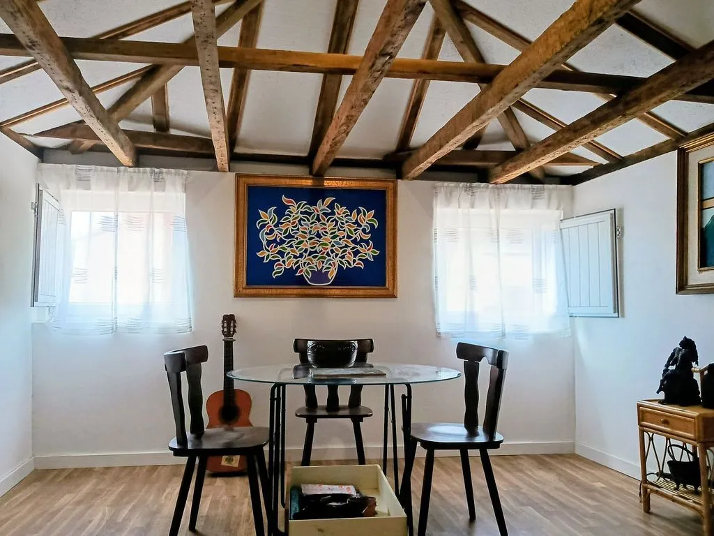 Söögituba - Loft-style Apartment with High Ceilings in Santoña Centre
