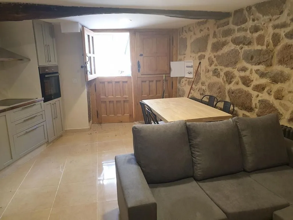 Cuisine - Chalet with Terrace in Barbadás