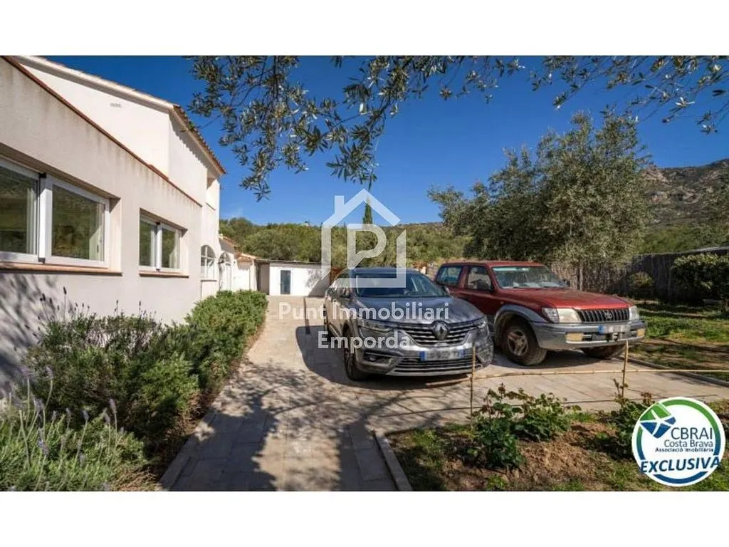 Esterno - Chalet with Pool in Palau-Saverdera