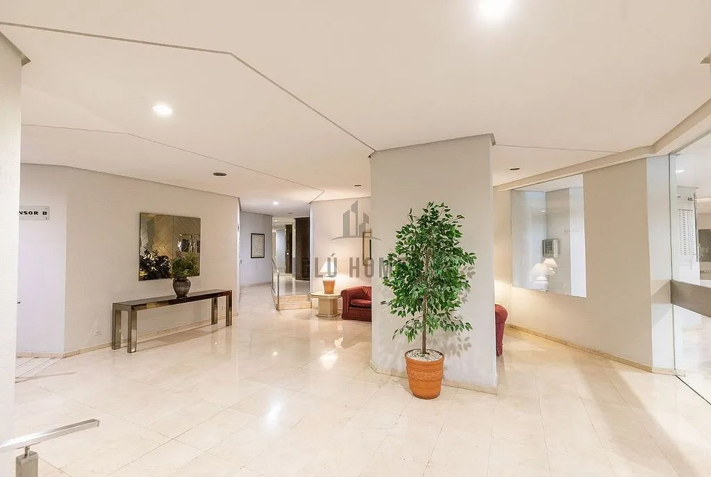 Esik - Apartment with Terrace in Ríos Rosas, Madrid